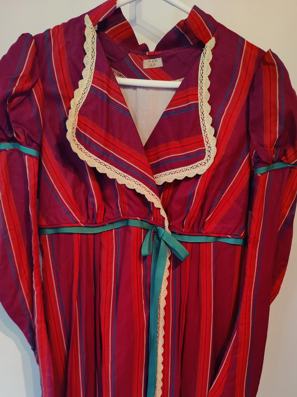 Regency Costume Vintage-Style Red Stripe Dress with Ribbon Trim M